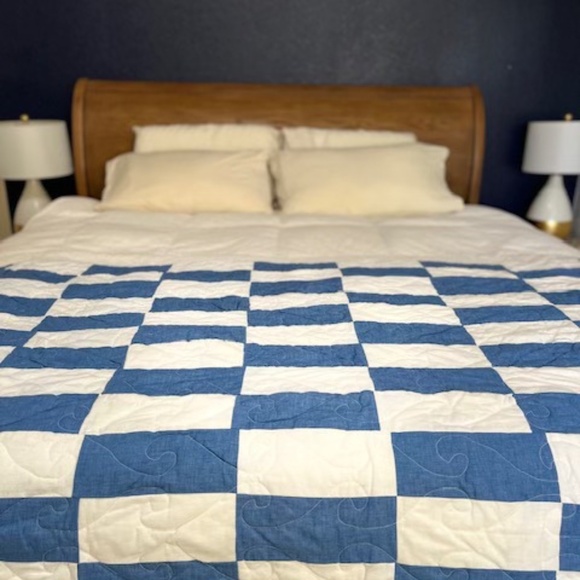 Blue and White Checkered Quilt - Picture 2 of 9